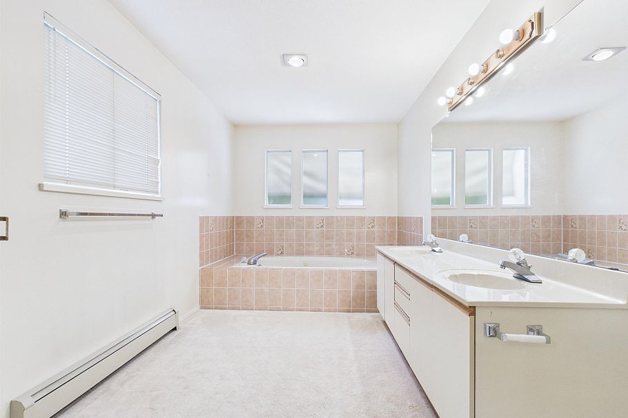 2718 Oliver Crescent Vancouver, BC - 27