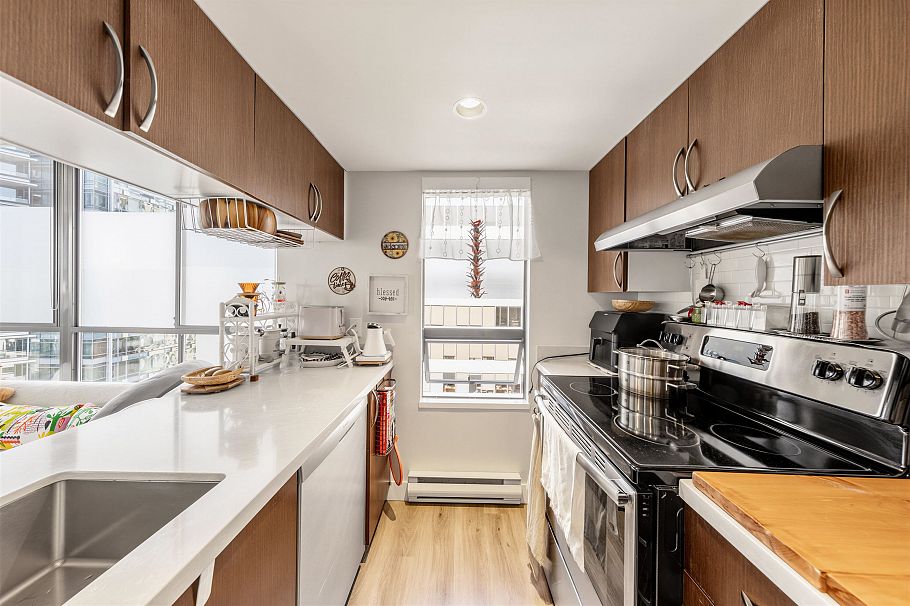 1506 1060 Alberni Street Vancouver, BC - 11