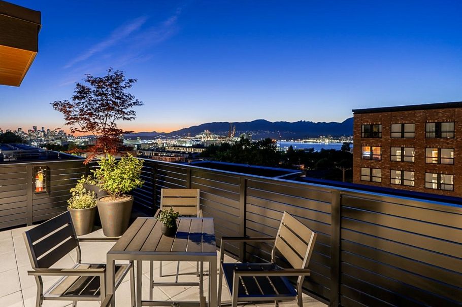 201 422 Lakewood Drive Vancouver, BC - 13