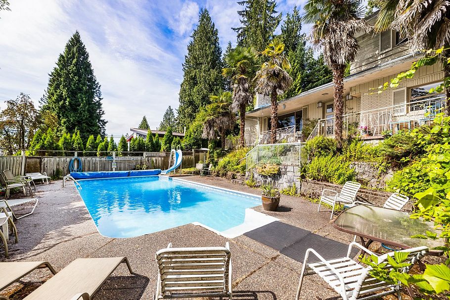 4535 Mountain Highway North Vancouver, BC - 32