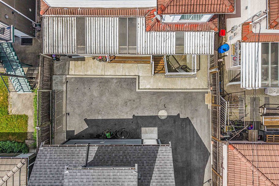 3466 Dieppe Drive Vancouver, BC - 25