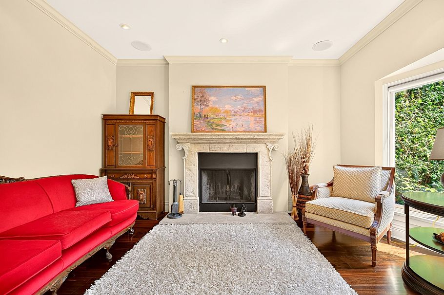 3835 W 12th Avenue Vancouver, BC - 32