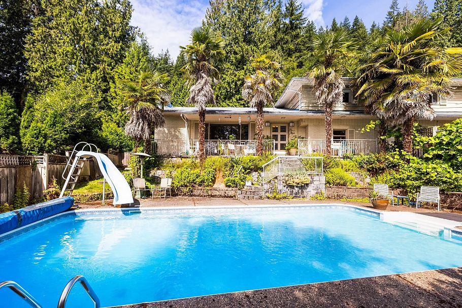 4535 Mountain Highway North Vancouver, BC - 33