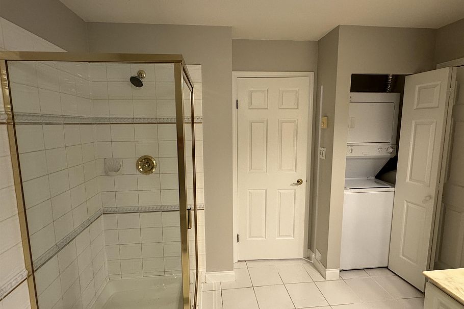 308 5835 E Hampton Place Vancouver, BC - 7