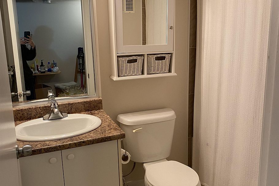 2561 Mcgill Street Vancouver, BC - 13