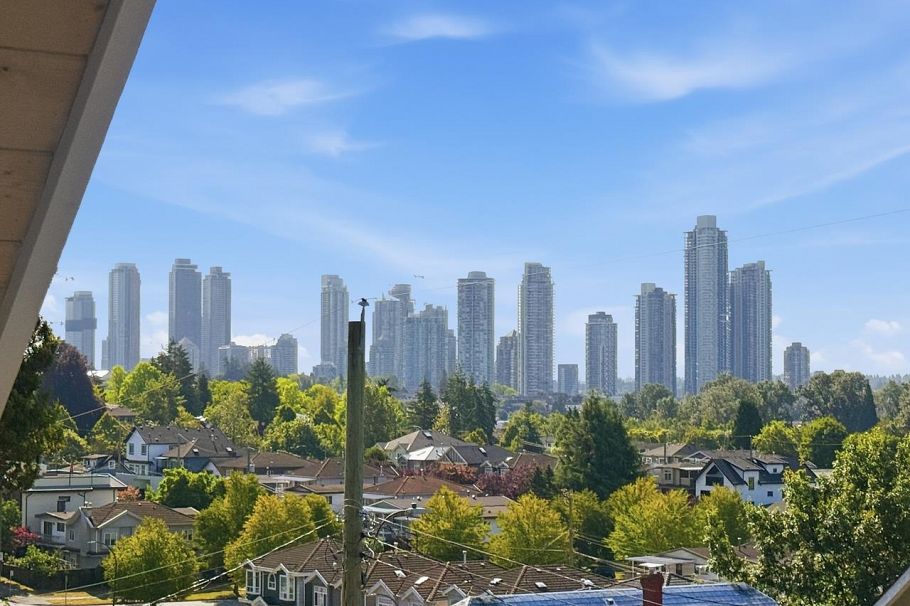708 Windermere Street Vancouver, BC - 27