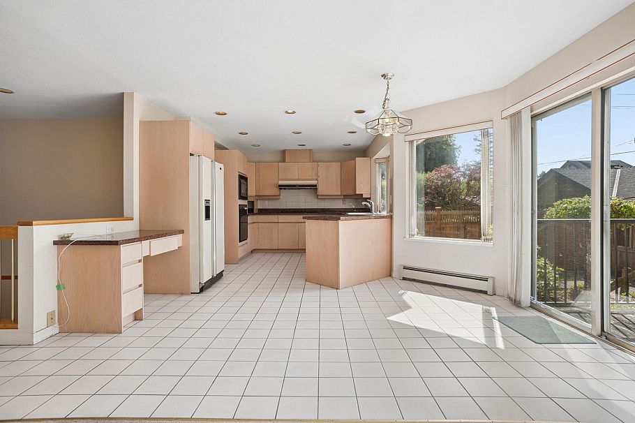 2986 W 37th Avenue Vancouver, BC - 7
