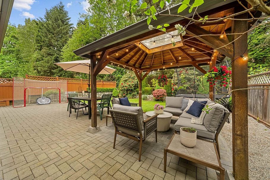 1479 Percy Court North Vancouver, BC - 28