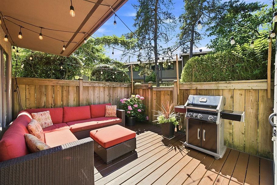 1079 Lillooet Road North Vancouver, BC - 28