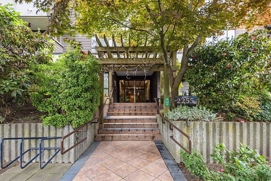 102 2255 W 8th Avenue Vancouver, BC - 20