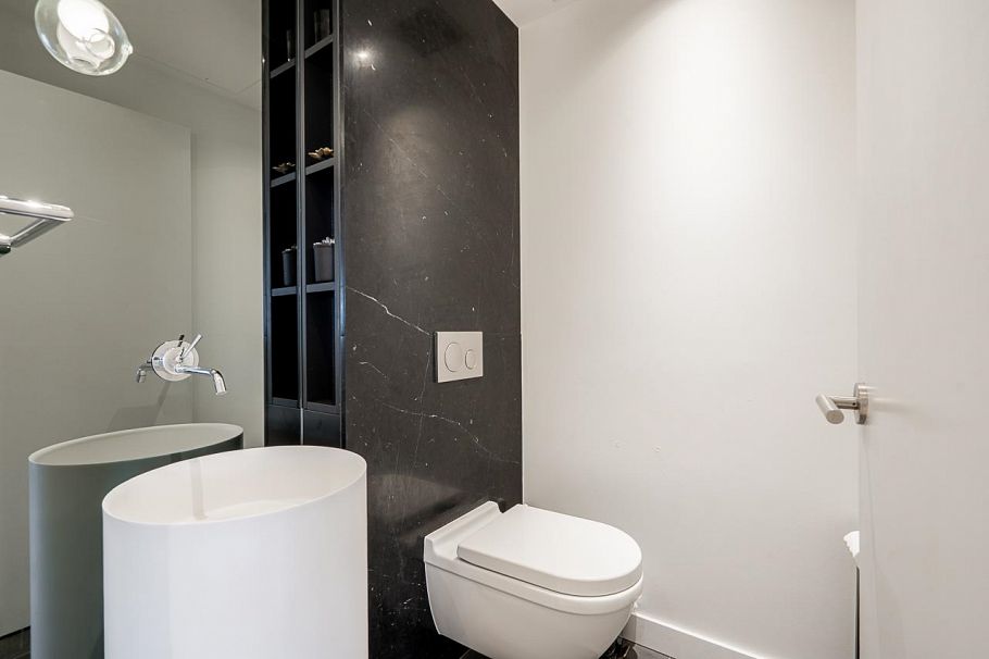 5302 1289 Hornby Street Vancouver, BC - 29