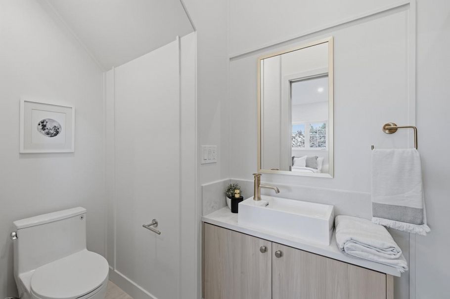 708 Windermere Street Vancouver, BC - 24