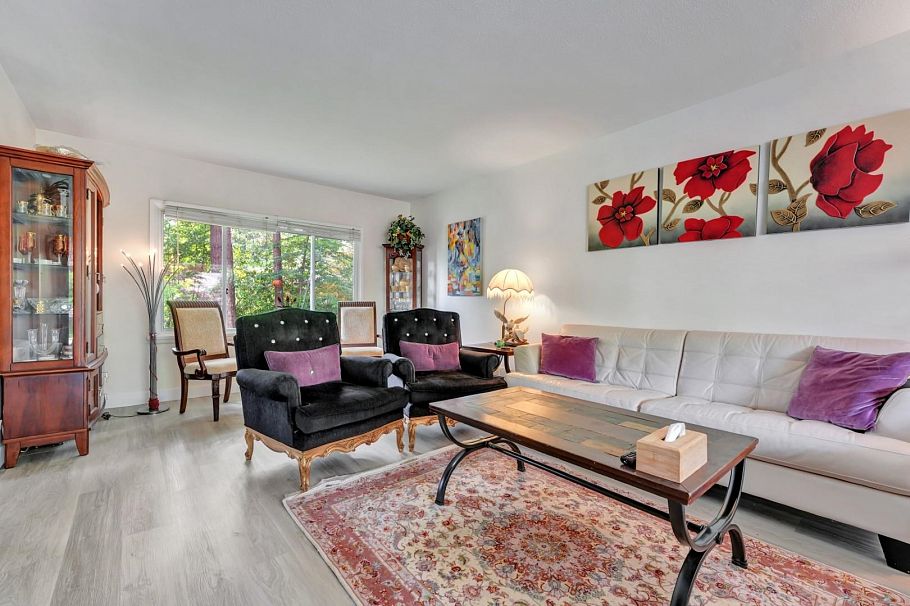 1075 Ruthina Avenue North Vancouver, BC - 20