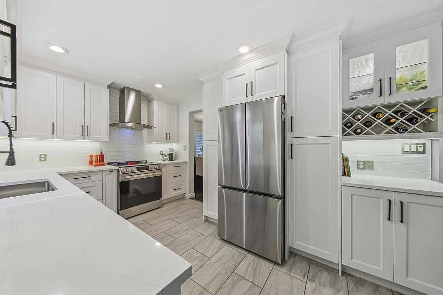 1659 Deep Cove Road North Vancouver, BC - 7