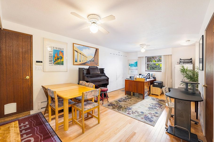 4535 Mountain Highway North Vancouver, BC - 14