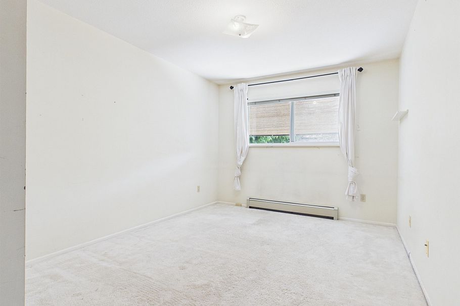 2718 Oliver Crescent Vancouver, BC - 36