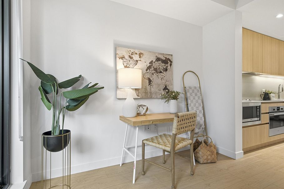 2408 E 12th Avenue Vancouver, BC - 13