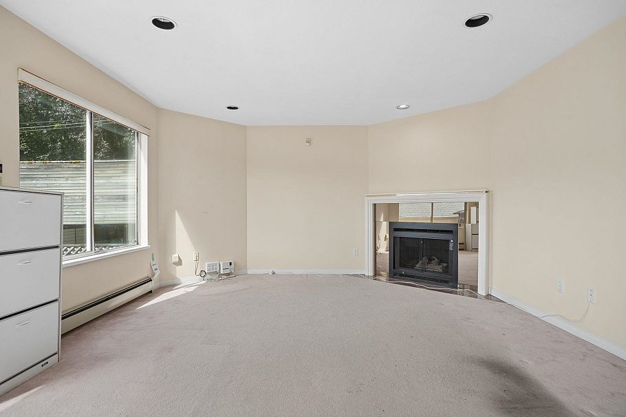 2986 W 37th Avenue Vancouver, BC - 12