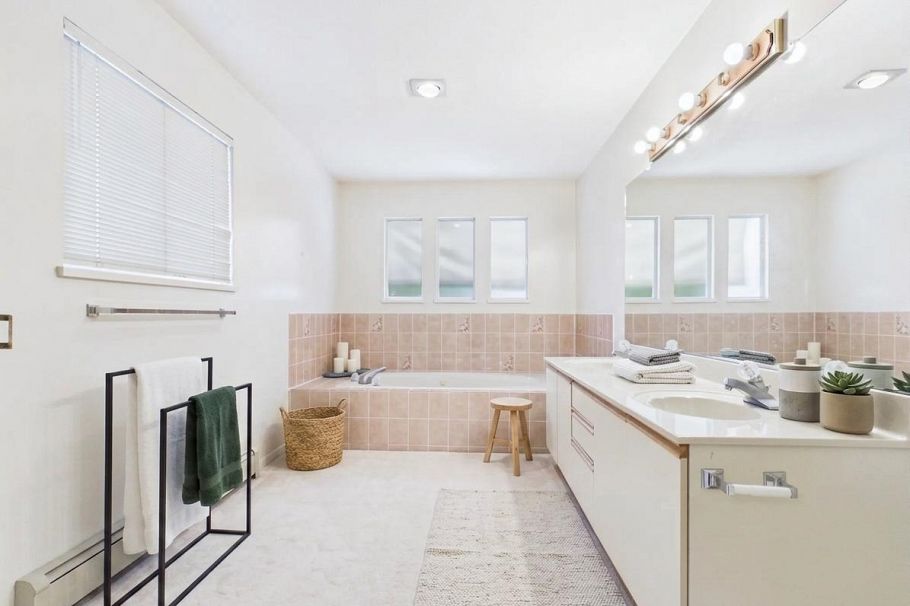 2718 Oliver Crescent Vancouver, BC - 26
