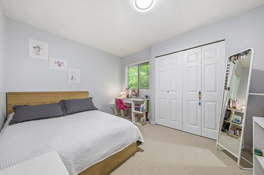 1659 Deep Cove Road North Vancouver, BC - 20