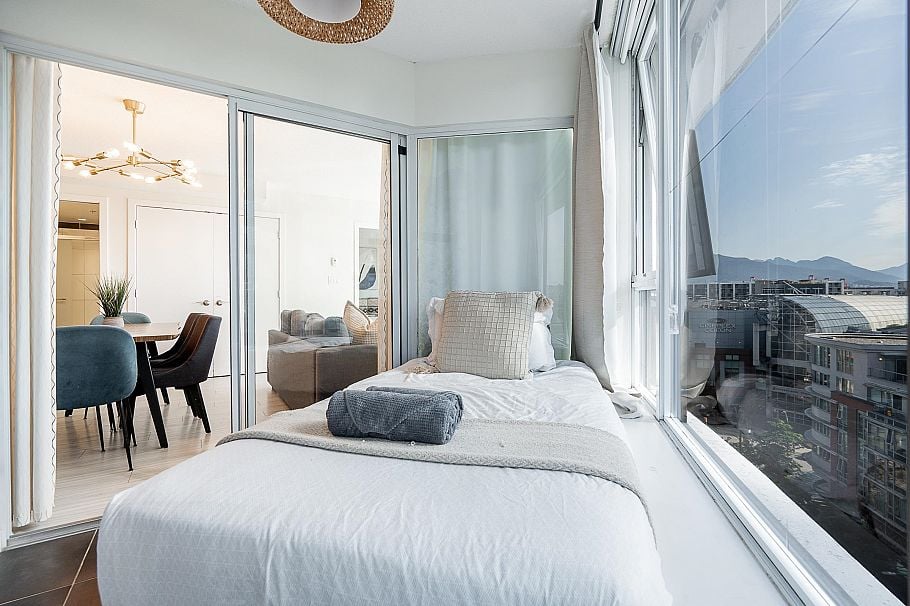 1002 689 Abbott Street Vancouver, BC - 24
