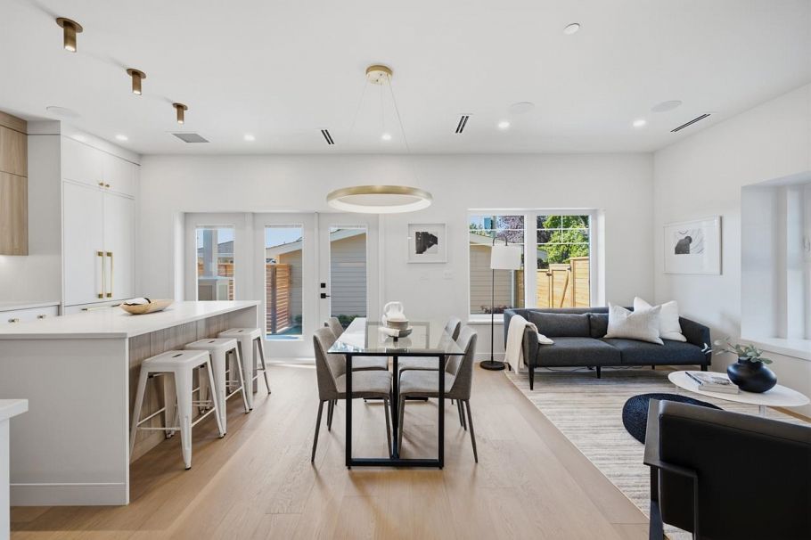 708 Windermere Street Vancouver, BC - 3