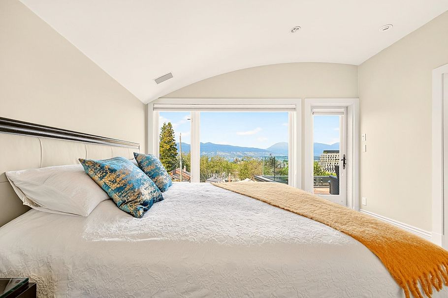 3835 W 12th Avenue Vancouver, BC - 15