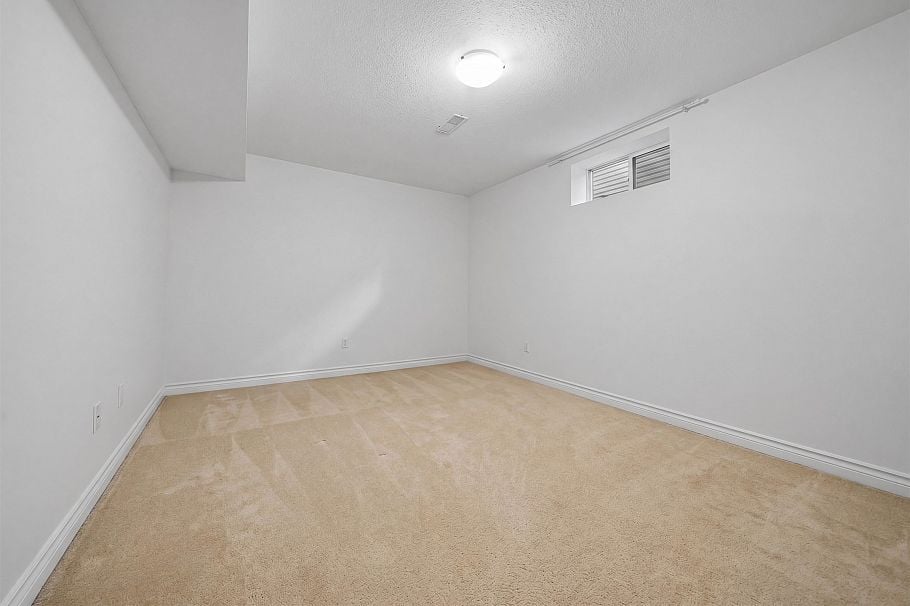 1479 Percy Court North Vancouver, BC - 16