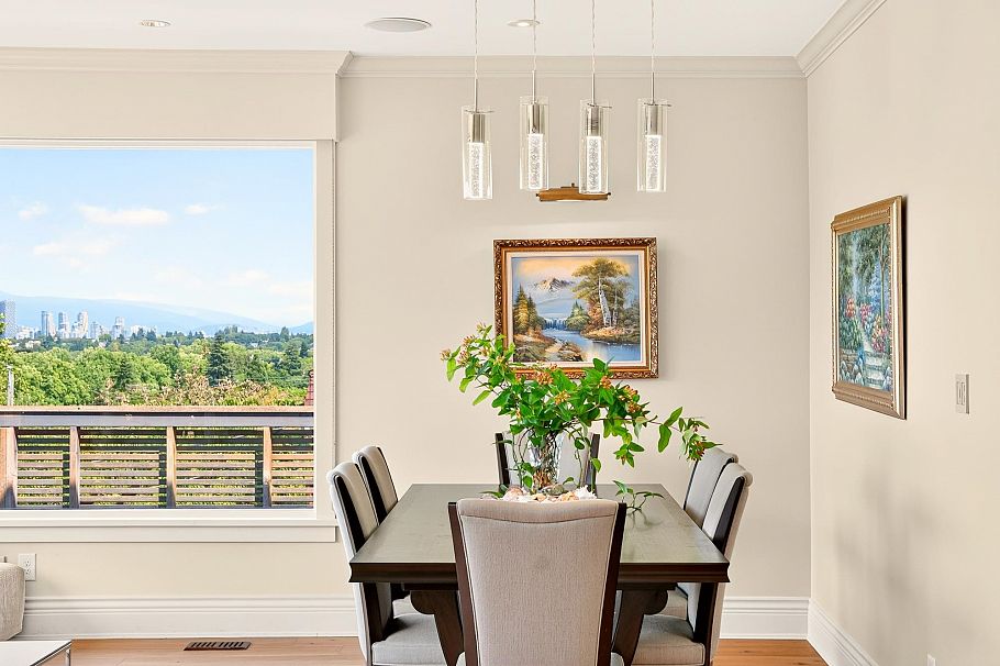 3835 W 12th Avenue Vancouver, BC - 11