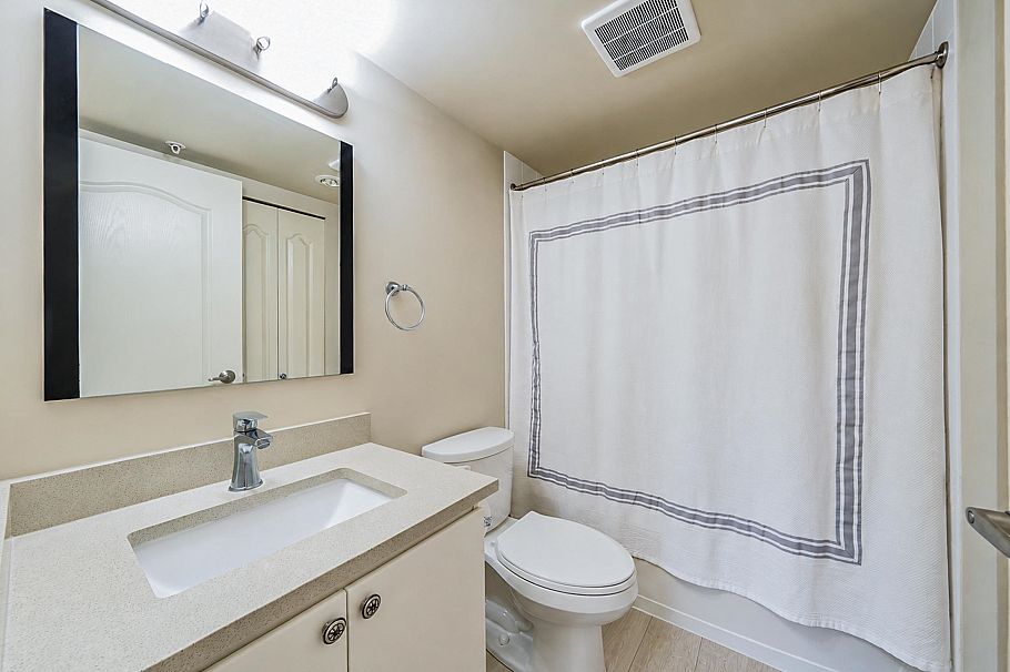 305 3489 Ascot Place Vancouver, BC - 21