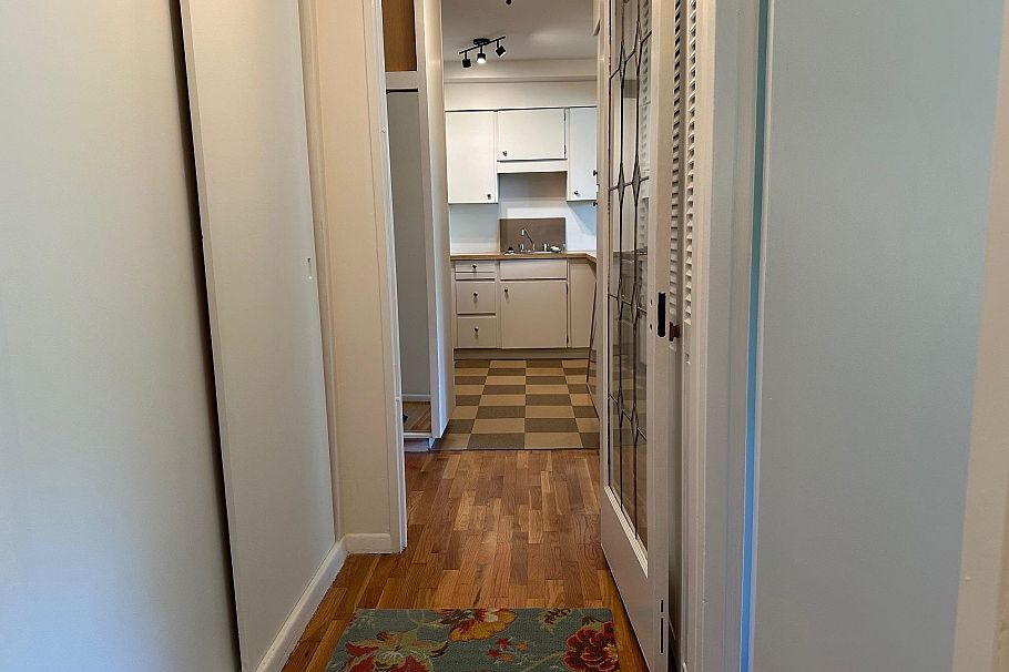 715 1445 Marpole Avenue Vancouver, BC - 16