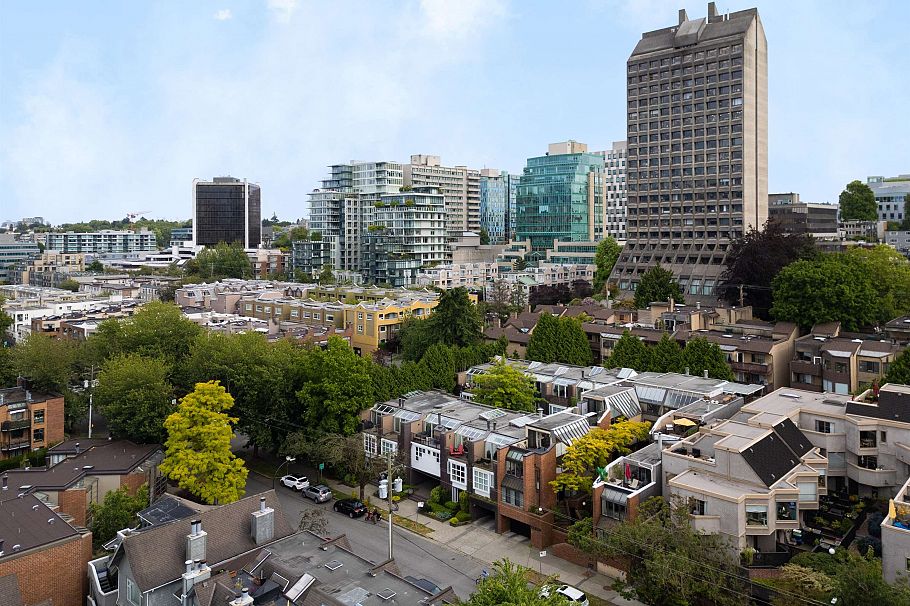 832 W 7th Avenue Vancouver, BC - 33