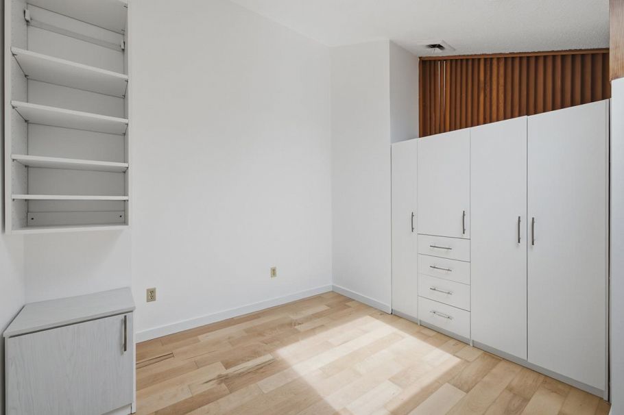 PH7 1827 W 3rd Avenue Vancouver, BC - 25
