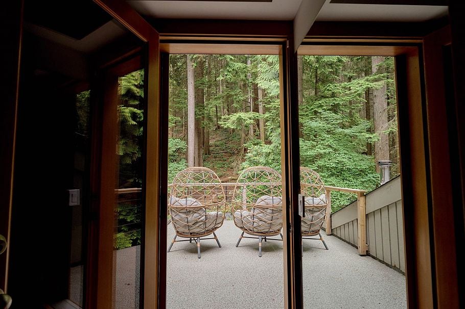 4759 Mountain Highway North Vancouver, BC - 34