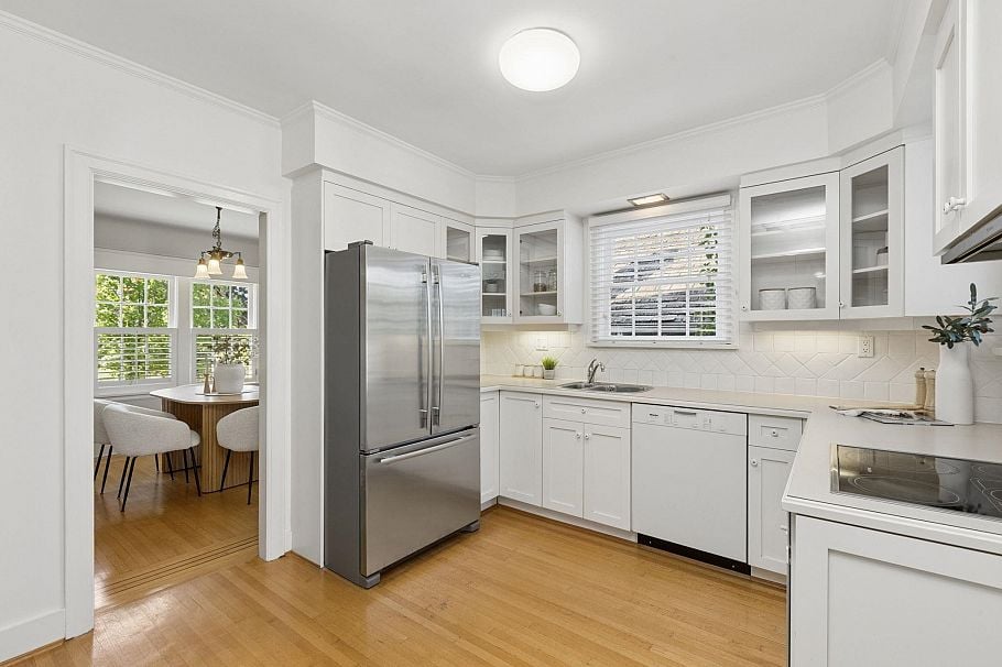 3933 W King Edward Avenue Vancouver, BC - 12