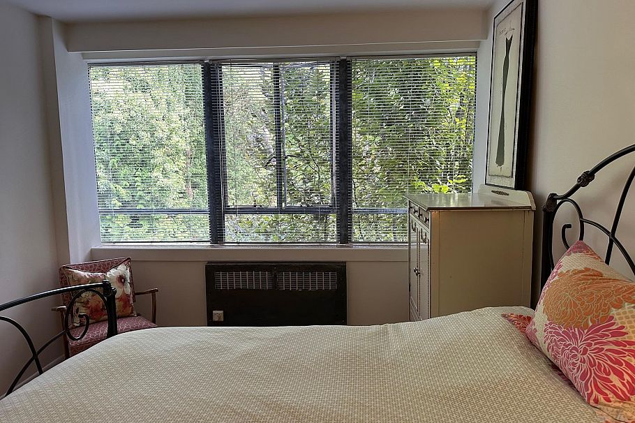 715 1445 Marpole Avenue Vancouver, BC - 24
