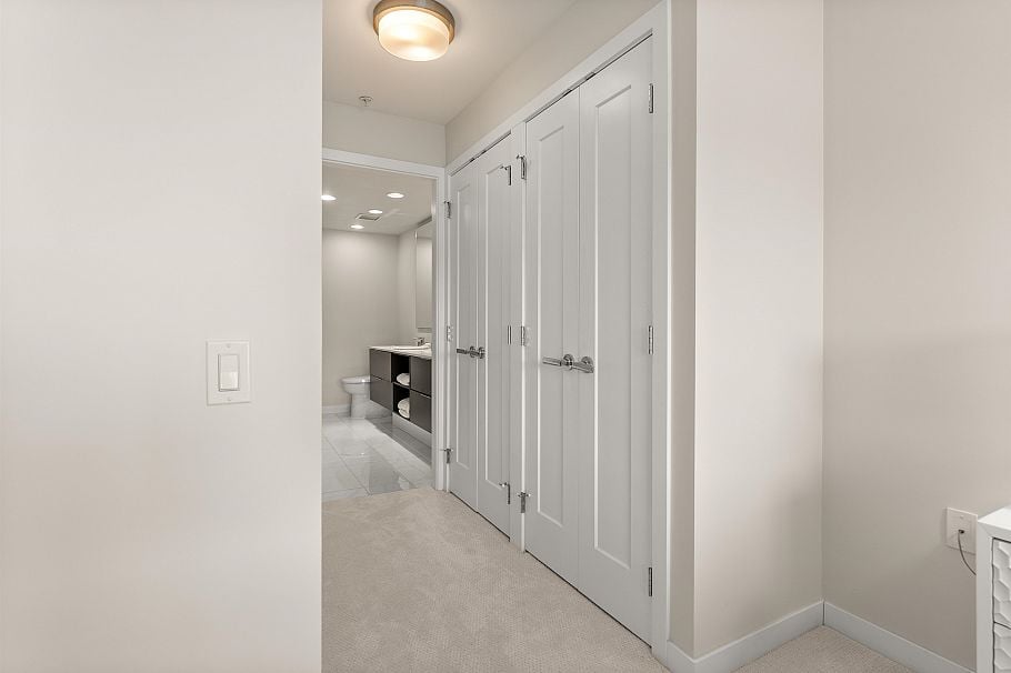 305 3911 Cates Landing Way North Vancouver, BC - 20