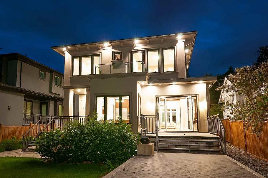 3708 W 35th Avenue Vancouver, BC - 16