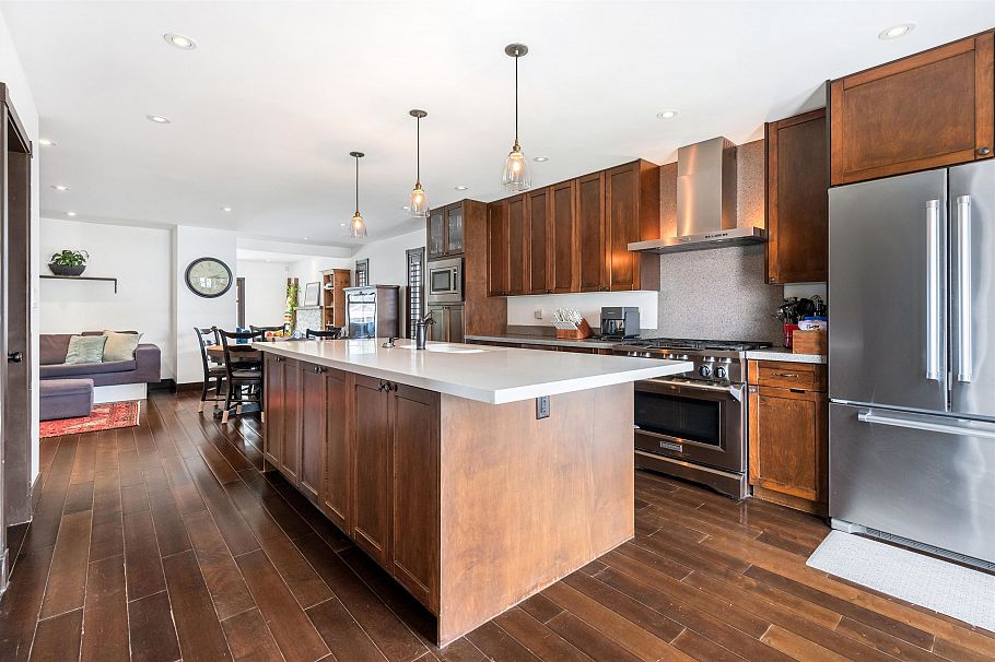 727 W 66th Avenue Vancouver, BC - 7