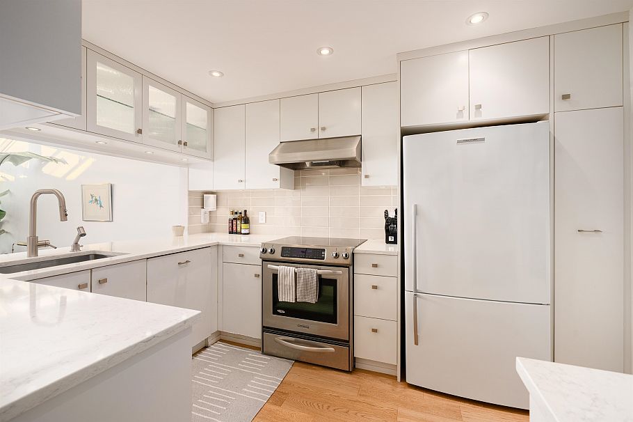832 W 7th Avenue Vancouver, BC - 13