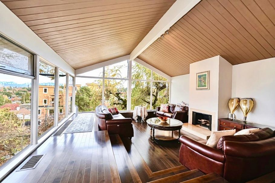 4729 Paton Street Vancouver, BC - 5