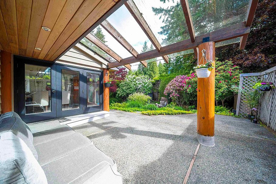 4096 Sunset Blvd Boulevard North Vancouver, BC - 33