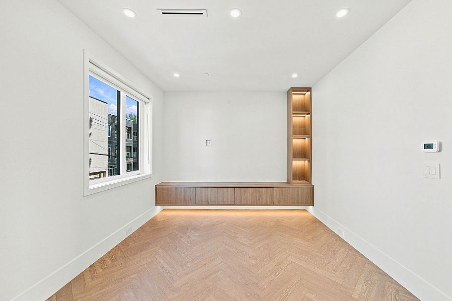 3 646 E 23rd Avenue Vancouver, BC - 18
