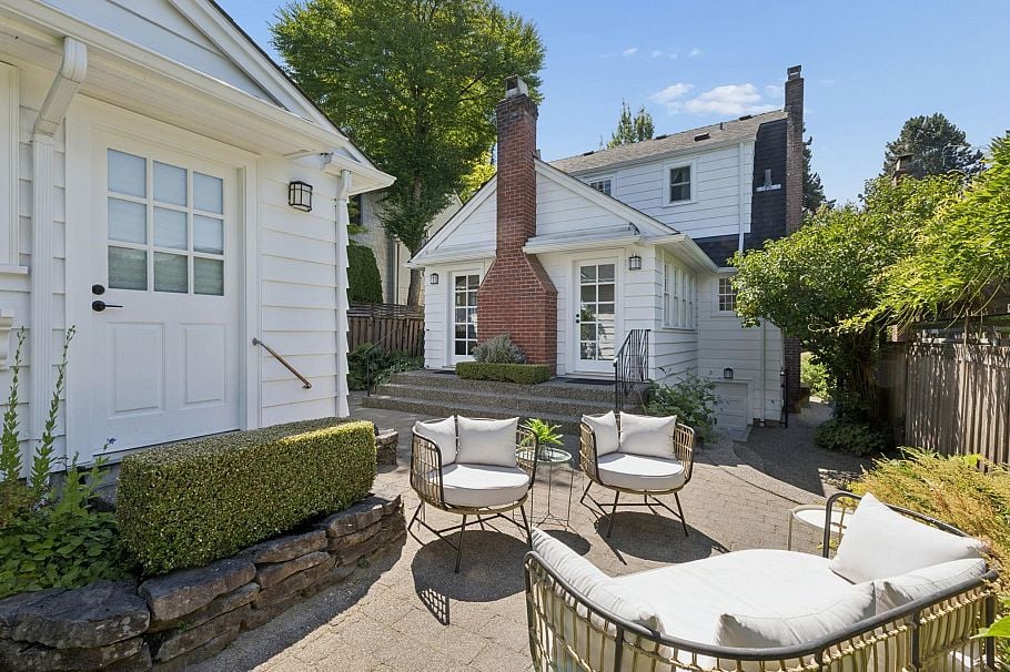 3933 W King Edward Avenue Vancouver, BC - 35