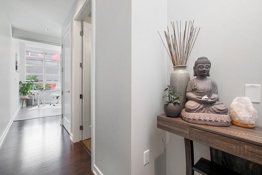 310 123 W 1st Avenue Vancouver, BC - 5