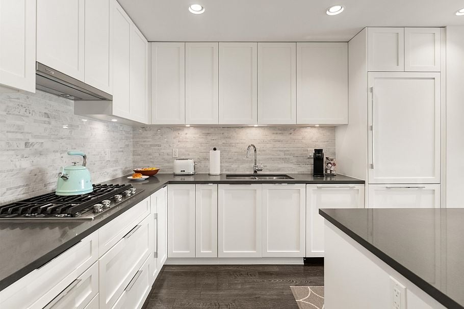 305 3911 Cates Landing Way North Vancouver, BC - 11