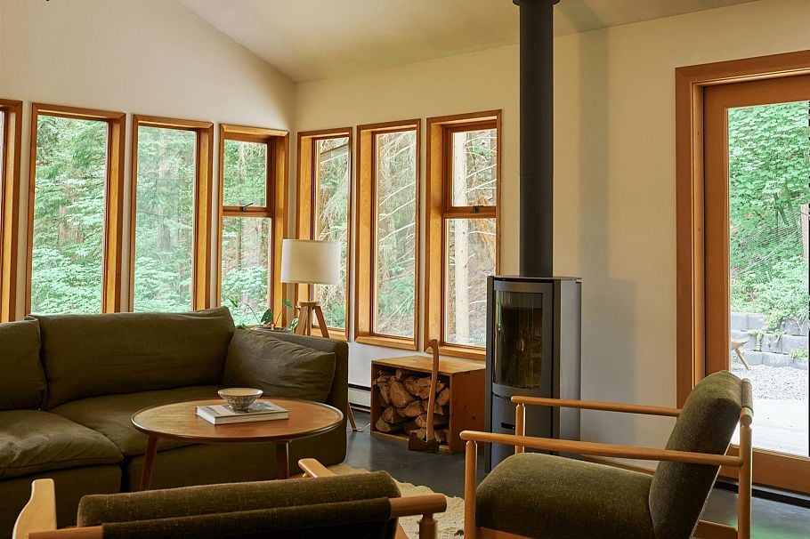 4759 Mountain Highway North Vancouver, BC - 6