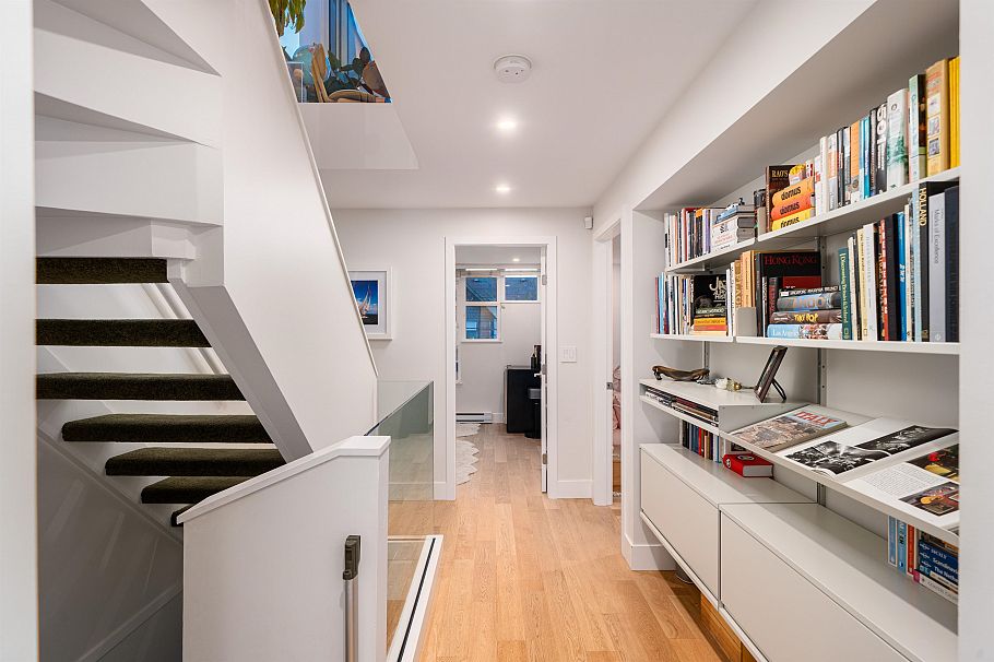 832 W 7th Avenue Vancouver, BC - 18