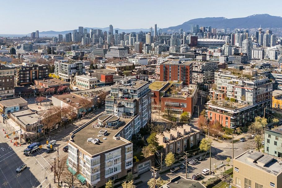 219 288 E 8th Avenue Vancouver, BC - 25