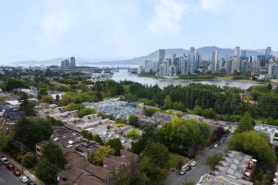 832 W 7th Avenue Vancouver, BC - 31